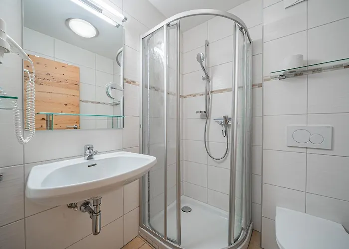 Roeck Xl Διαμέρισμα *