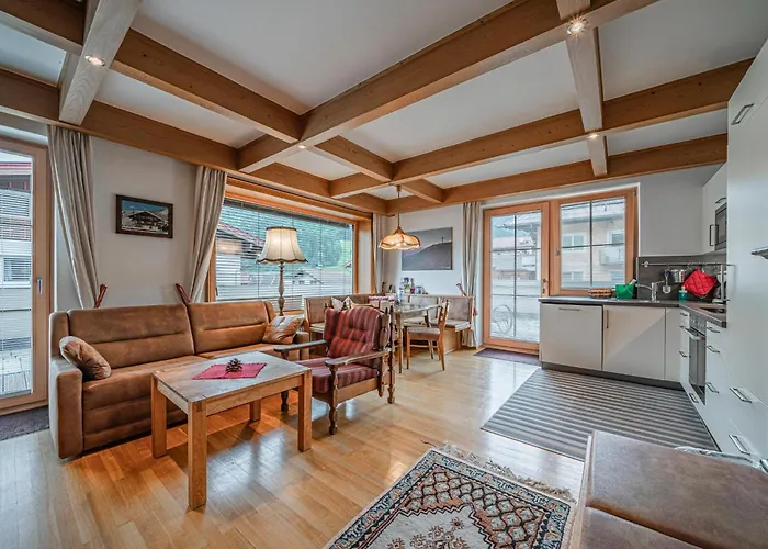 Roeck Xl Διαμέρισμα *