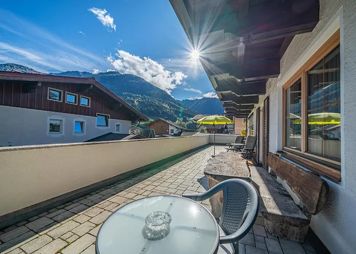 Roeck Xl Διαμέρισμα