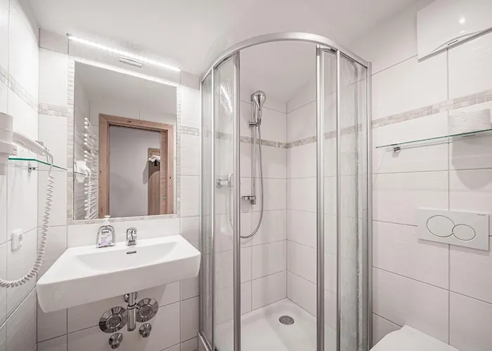 Roeck Xl Διαμέρισμα *